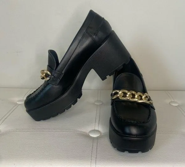 Nasty Gal Black Faux Leather Chunky Loafer with Gold Thick Chain Size 8 - Image 6