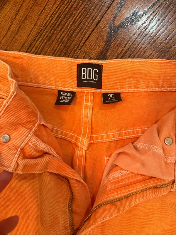 BDG Orange High-Rise Baggy Jeans Sz 25 - Image 2
