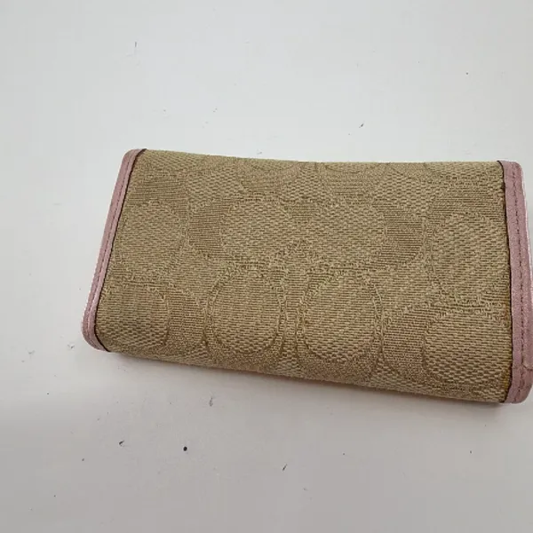 Coach 6-Ring Key Case Beige Signature C Canvas Key Case - Image 3