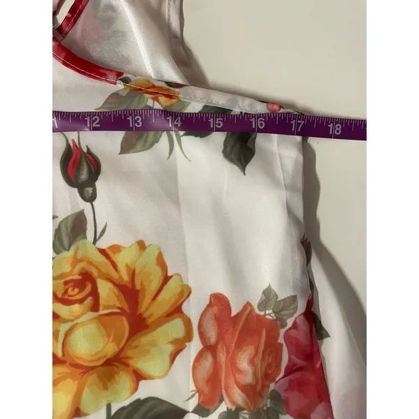 White Floral Racerback Top Size M Size M - Image 7