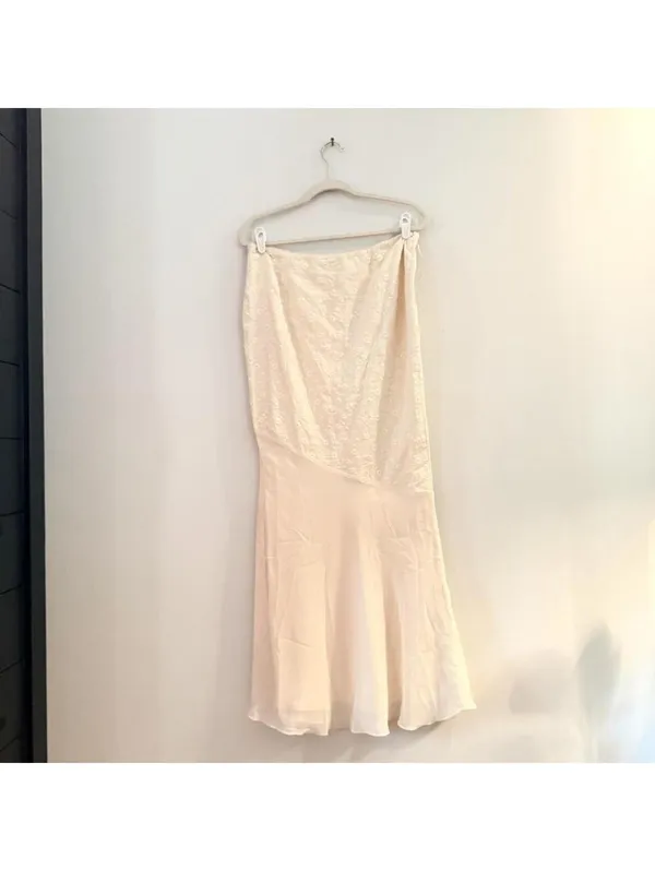 House of CB Vintage Cream Cotton Broderie Anglais Maxi Skirt - Image 2