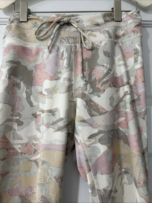 FP Movement by Free People Daybreak Light Pink Camo High-Rise Leggings Size S - Image 3