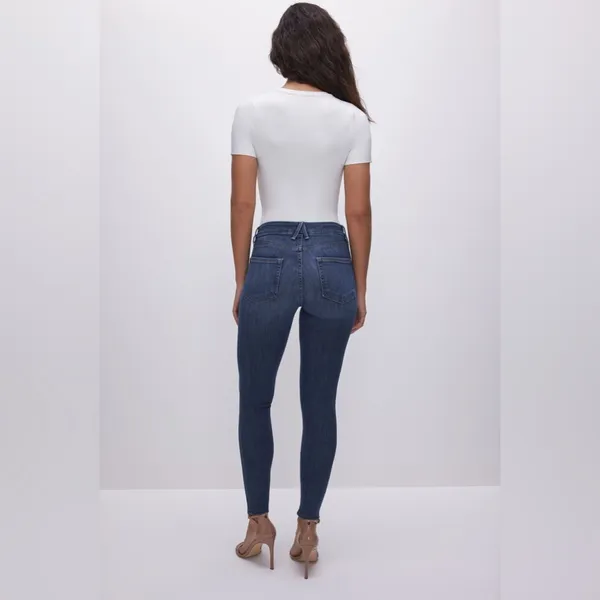 GOOD AMERICAN Good Legs Skinny Jeans Size 4/27 - Image 3