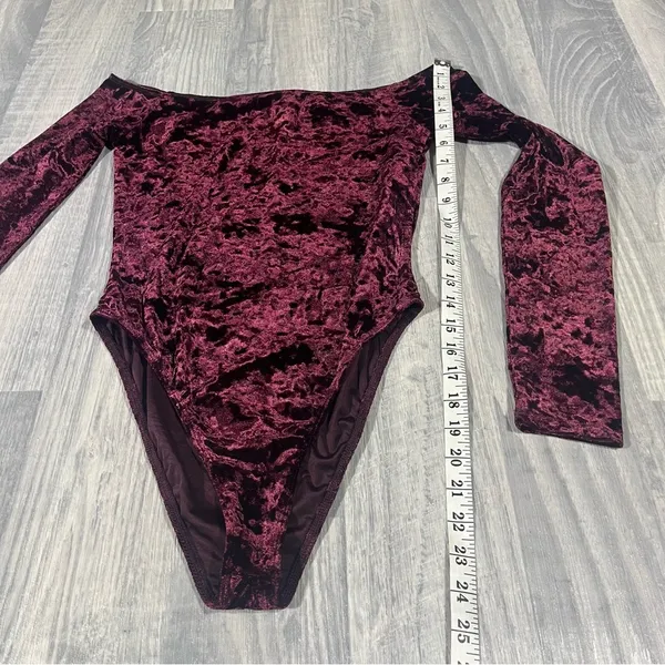 Forever 21 Velvet Off-Shoulder Bodysuit in Burgundy; Medium Women’s - Image 2