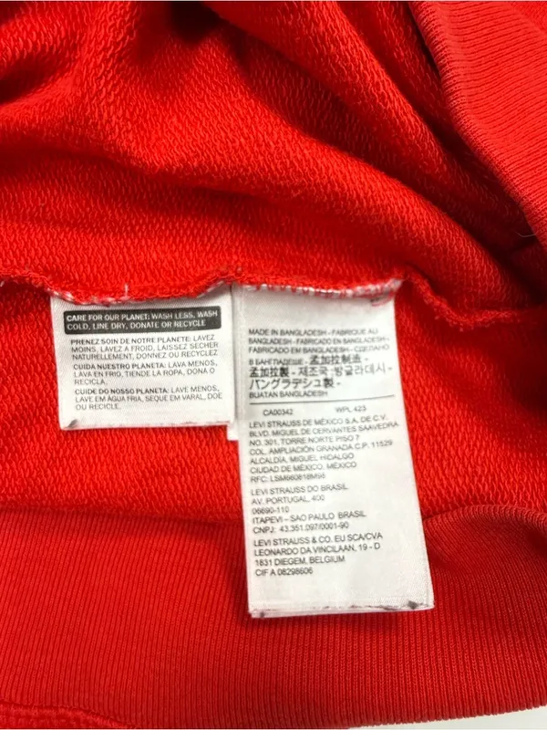 Levi's Red Crewneck Sweatshirt - Image 7