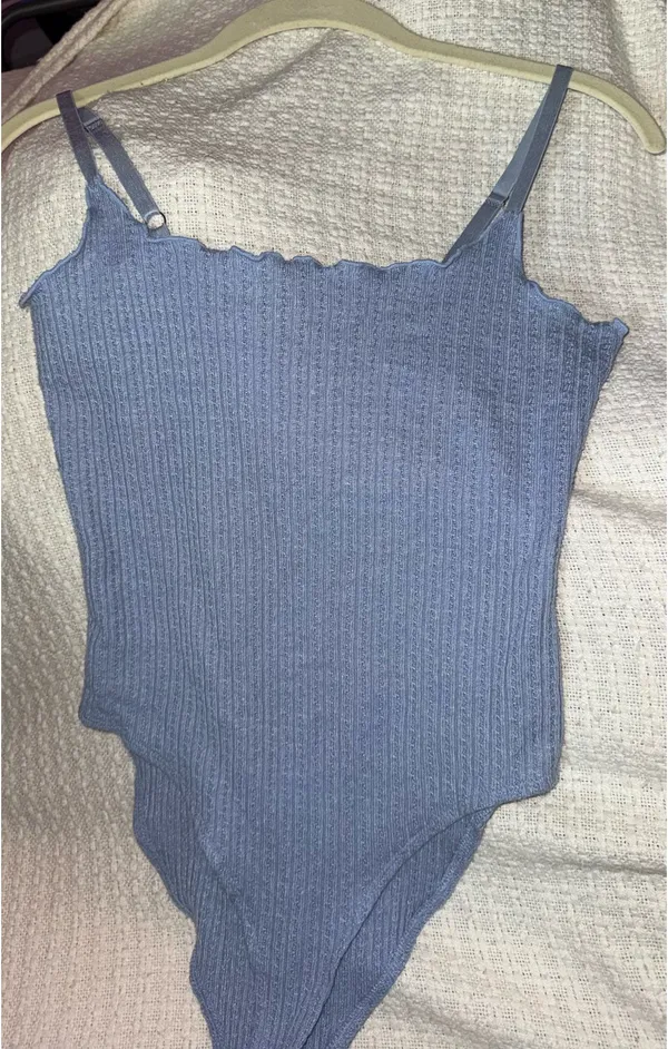 Small Forever 21 Light Blue Top - Image 5