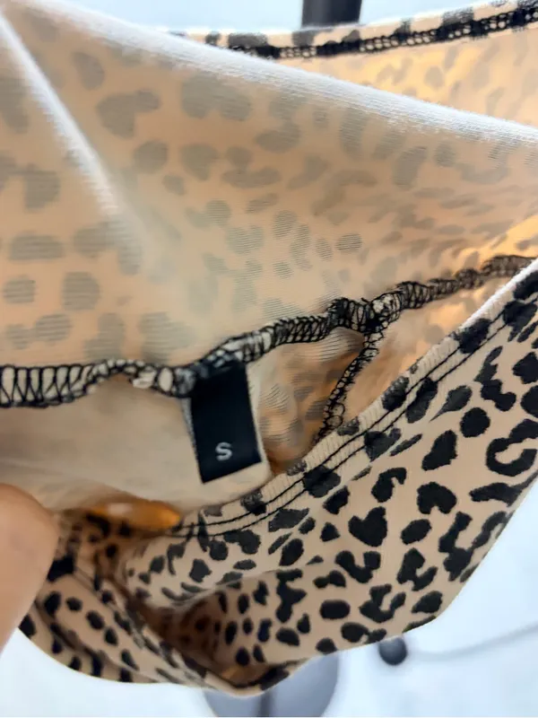 Leopard Print Spaghetti Strap Camisole - Image 4