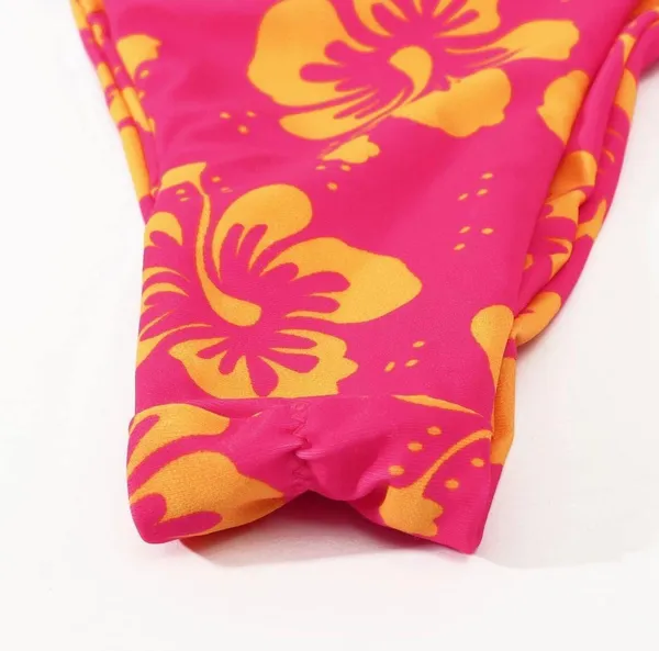 Cheeky Bikini Size M - Image 4