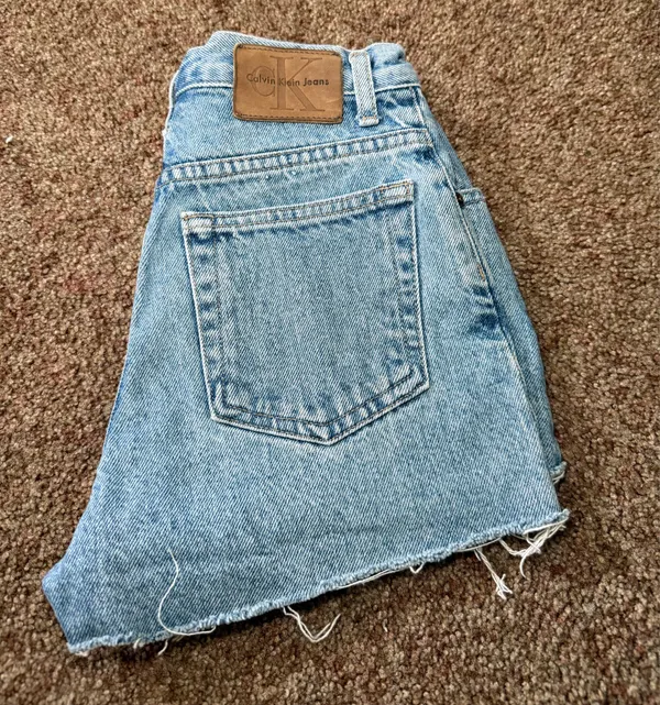 Calvin Klein Jean Shorts Vintage - Image 2