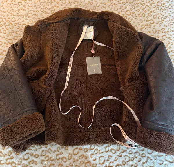 NWT House of CB Brown Vegan Shearling Aviator Jacket Women's Size: L+ - Image 10