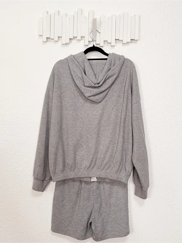 J.ING Gray Waffle Knit Zip Up Hoodie Shorts Two Piece Lounge Set One Size - Image 5