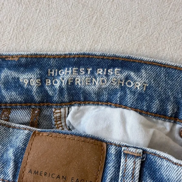 American Eagle 90s Boyfriend Shorts 000 Blue Distressed Highest Rise‎ Denim - Image 5