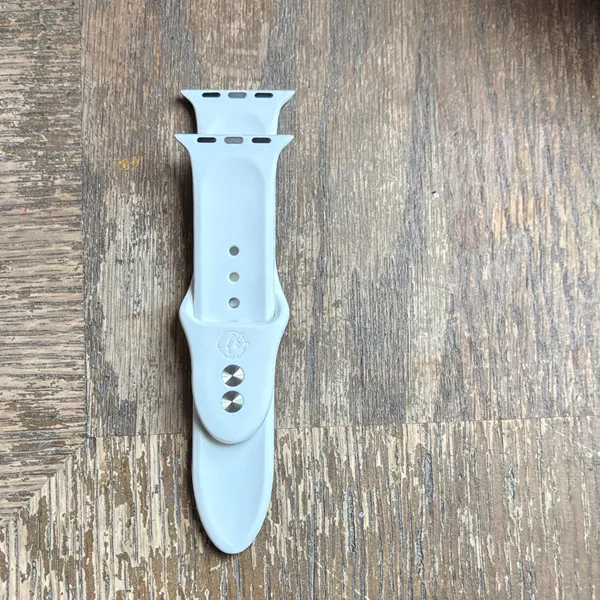 Apple iWatch Paw Print Silicone Watch Strap 40mm - Image 2
