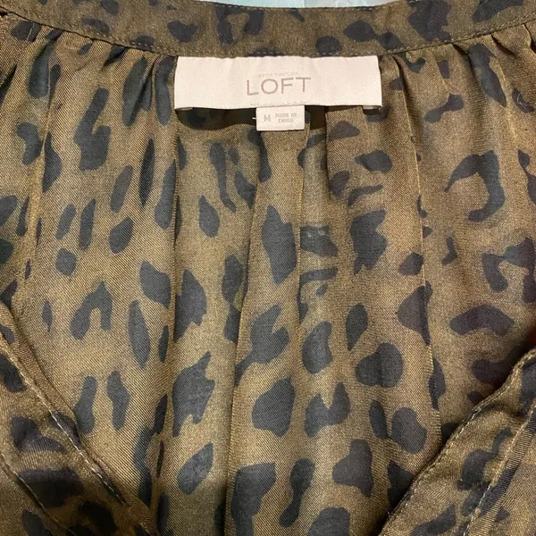Loft Leopard print  green/black blouse - medium - Image 2