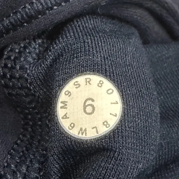 Lululemon Navy Blue Rejuvenate 18” Crop Leggings Pants 6 LW6AMS - Image 7