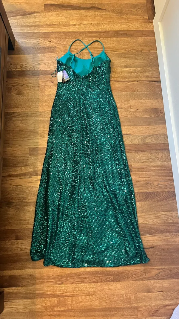Emerald Green Prom Dress Size M - Image 4