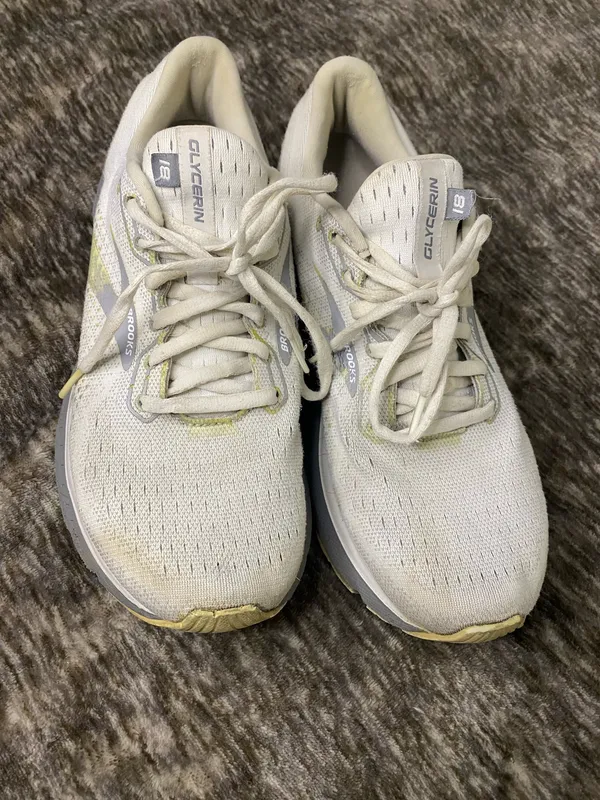 Brooks Glycerin 18 Gray womens size 8.5 - Image 2