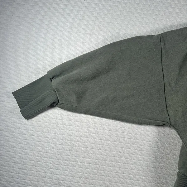 Old Navy Women’s XL Olive Green Just Vibing Graphic Cropped Sweatshirt - Image 6