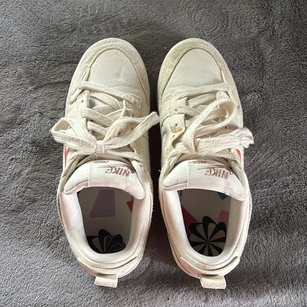 Nike dunk low disrupt 2 pale ivory and sail size 9 - Image 4