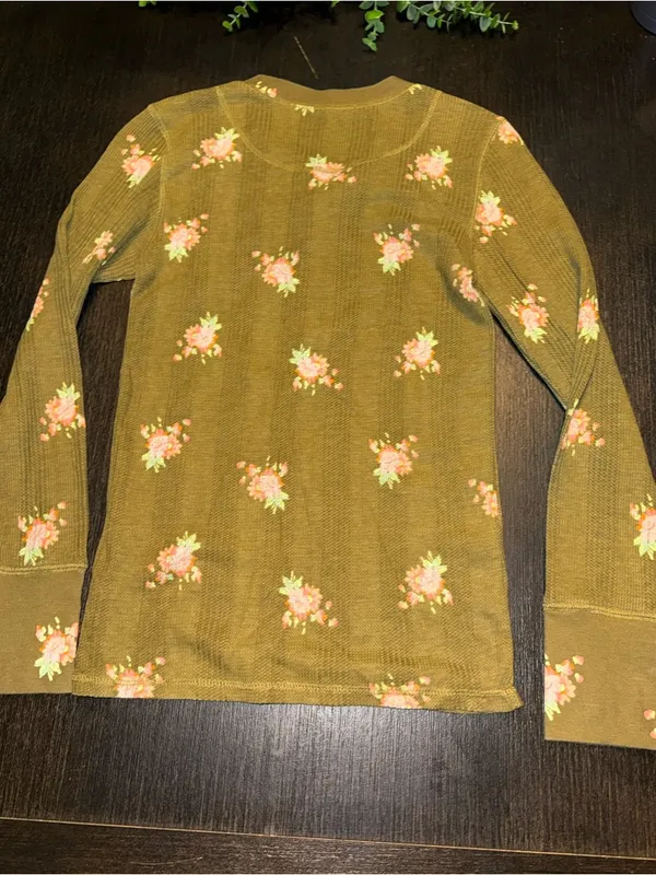 Aerie Olive Floral Waffle Knit Henley Top Cottagecore Boho Long Sleeve Thermal - Image 3