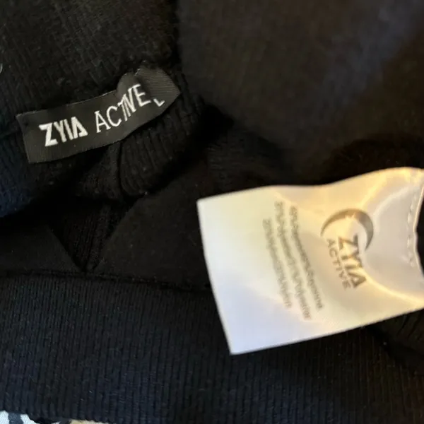 ZYIA Active Womens Black Soft n Warm Joggers Sz Large Ribbed Cozy Knit - Image 16