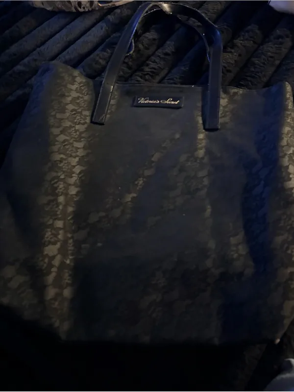 Vintage Victoria's Secret Black Lace-Effect Tote - Image 3