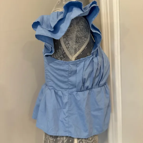 Abercrombie & Fitch Flutter Sleeves Poplin Smocked Back Babydoll Mall Brand Top - Image 4