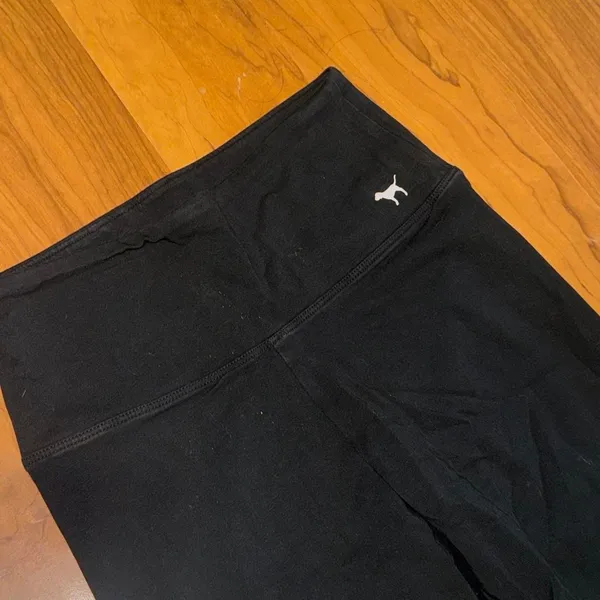 VICTORIAS‎ SECRET PINK High Rise Black Yoga Pants size Small - Image 2