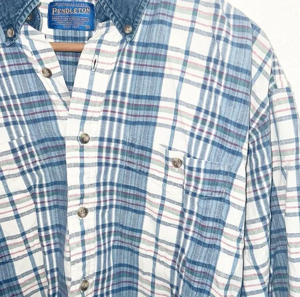 Pendleton Women’s 100% Cotton Blue White Long Sleeve Casual Button Front Shirt - Image 3