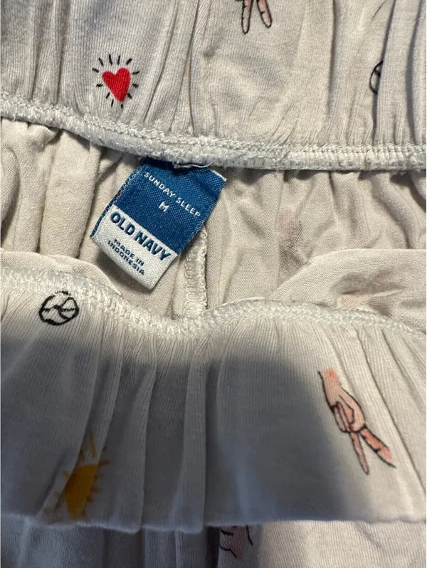 Old Navy sleepwear shorts sz M - Image 2