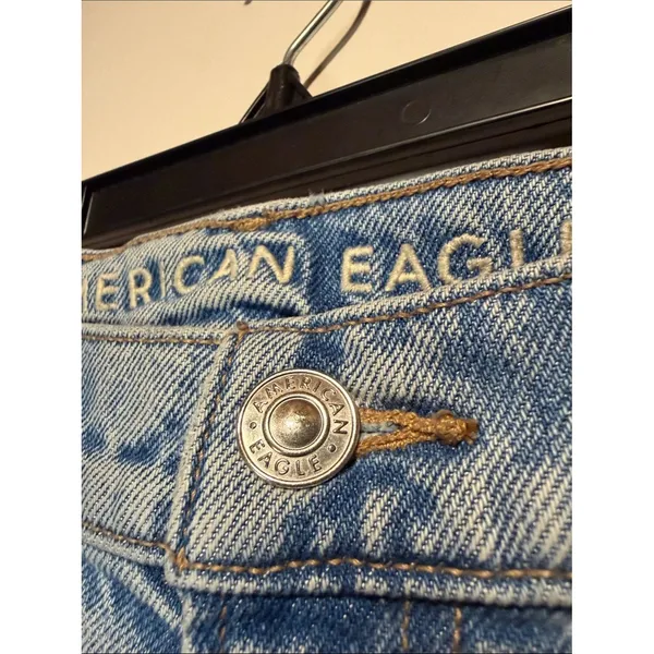 American Eagle Barrel Jeans Light Wash Closet Staple Size 000 - Image 3
