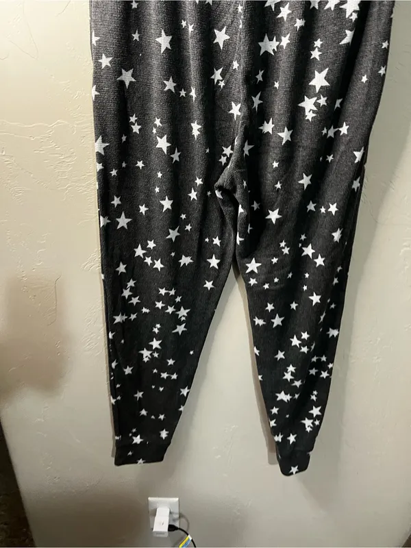 Victoria’s Secret Gray Waffle Knit Star Print Lounge Joggers - Image 11