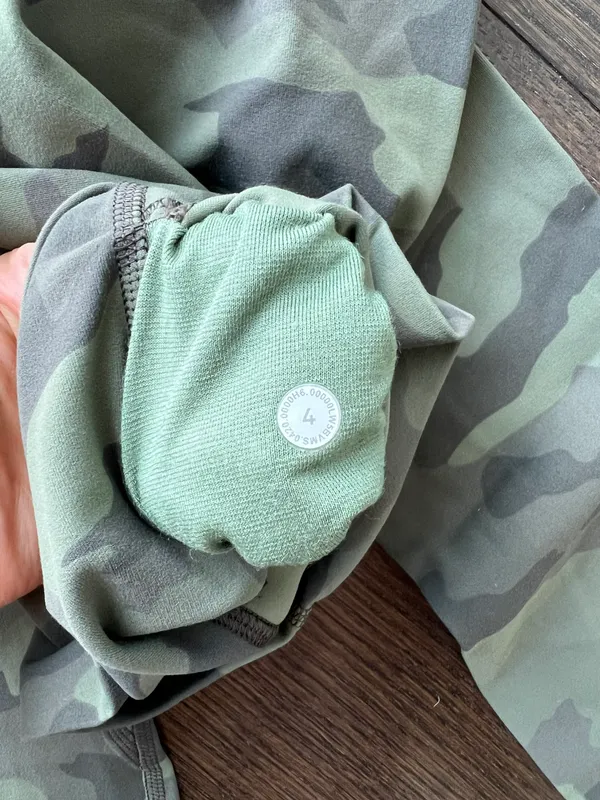 Lululemon green camo align 25” leggings - Image 3