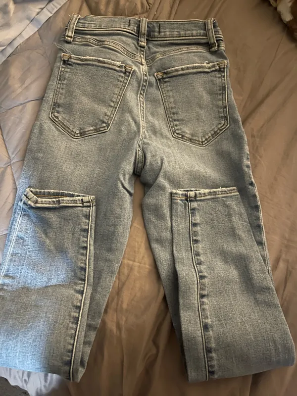 Abercrombie Jeans Super High-Rise Skinny - Image 4
