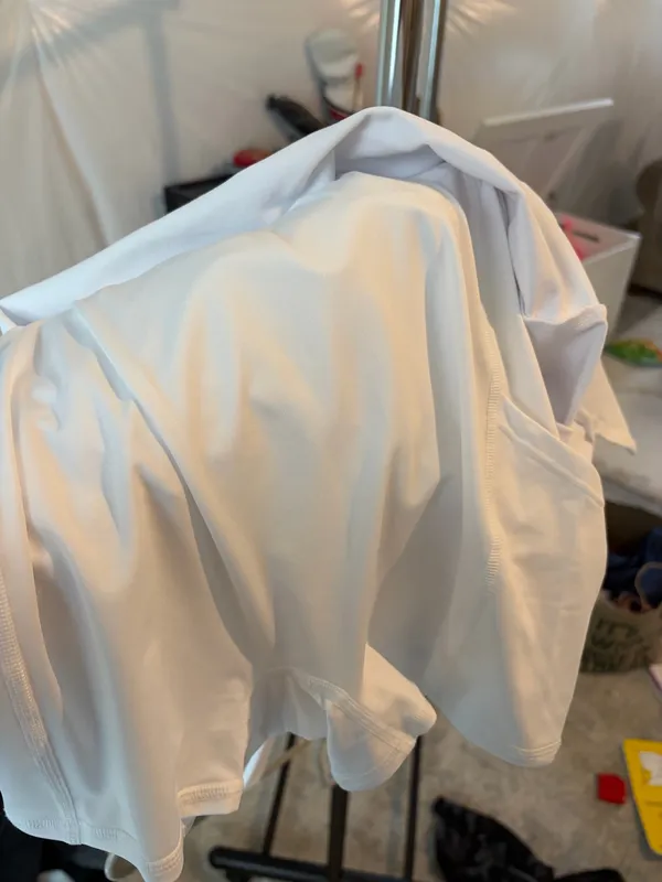 Alo Yoga Airbrush Real Dress White M - Image 4