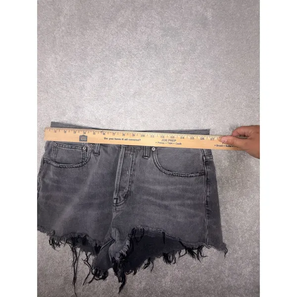 Madewell High-Rise Denim Shorts Faded Black Raw Hem Cut-Offs Size 29‎ - Image 7