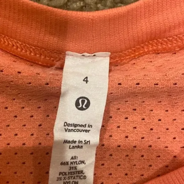 Lululemon tank top - Image 2
