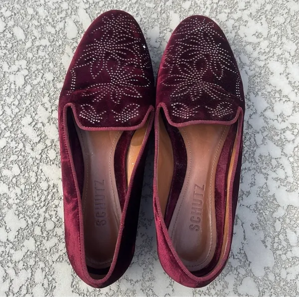 Schutz Burgundy Velvet Loafers Size 6 B Studded Slip On Flats Preppy - Image 5