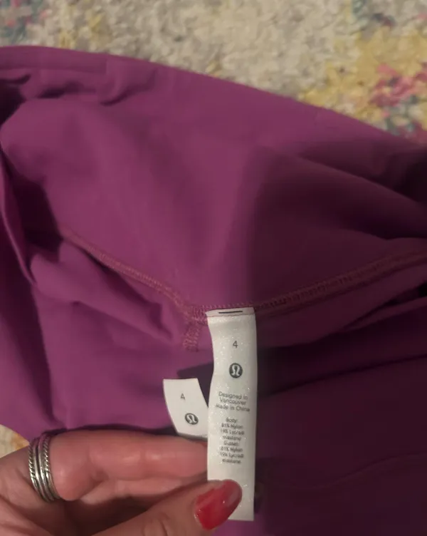 Lululemon Align Shorts 6” Pockets - Image 3