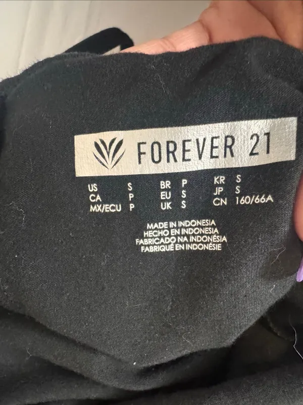 Forever 21 Open Back Workout Active Dress with Built-In Shorts Womens Small Blac - Image 10