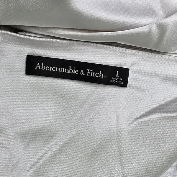 Abercrombie & Fitch Silver Satin Off the‎ Shoulder Puff Sleeve Mini Dress Large - Image 6