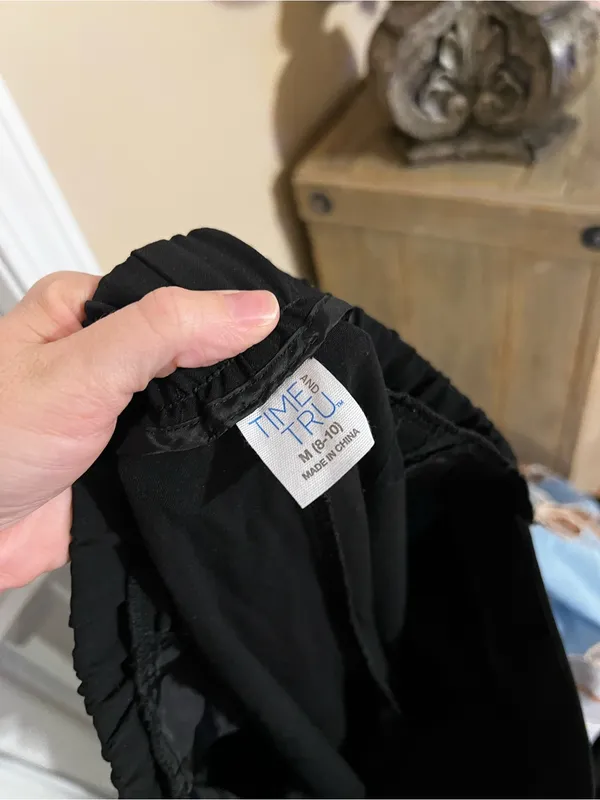 Time and Tru Black Tailored Ankle Pants Size M - Image 3