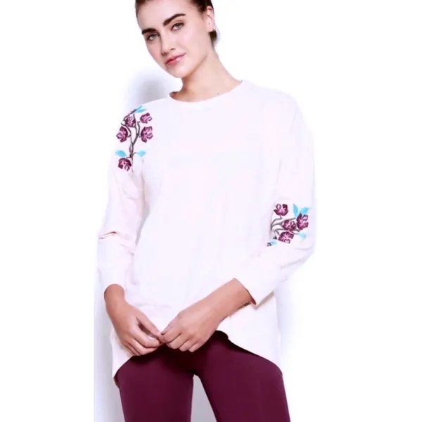 Satva Movement Sarana Embroidered‎ Blossom Sweatshirt Women's Medium Blush Yoga - Image 2