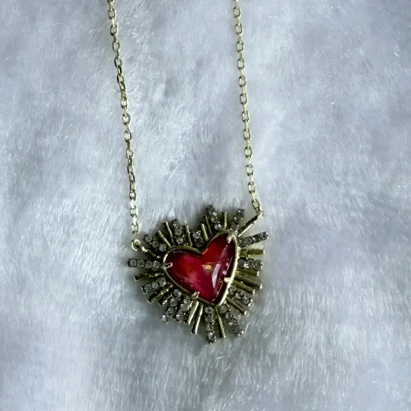 Kendra Scott Dolly Parten Ari Heart Gold-plated Pendant in Pink - Image 3