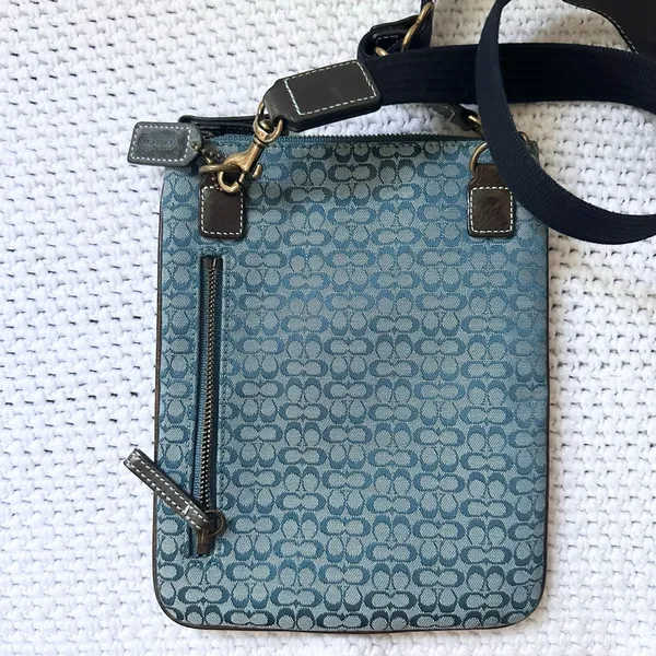 Coach Blue Vintage Y2K Canvas Leather Signature CC Slim Crossbody Swing Pack Bag - Image 5