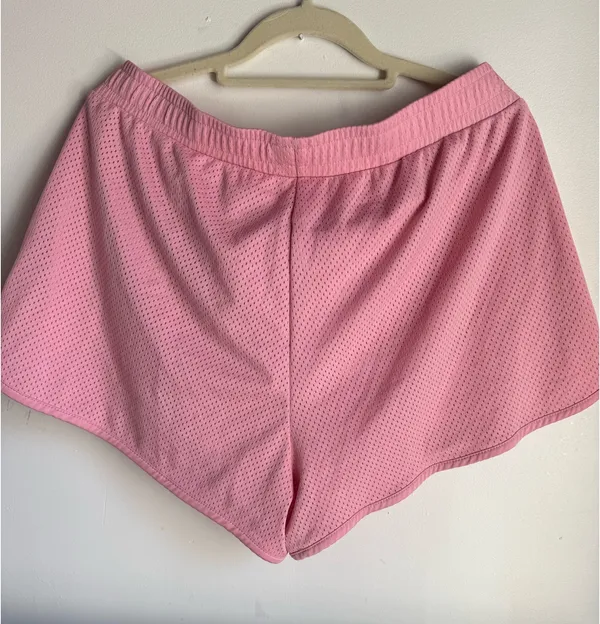 Old Navy Shorts Women’s Pink size L  - Image 2