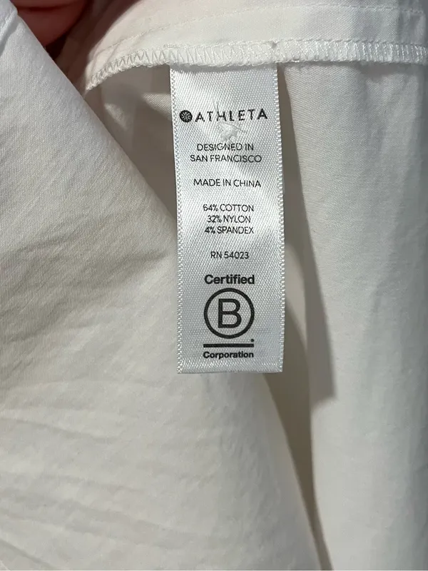 Athleta White Short Sleeve Button Up Shirt Size Medium - Image 5