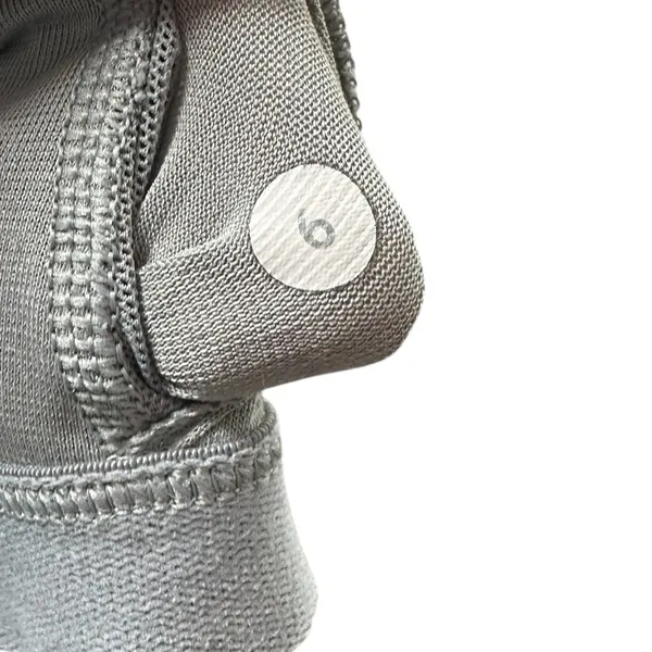 Lululemon‎ Top Speed Bra Size 6 Petite Fleur Silver Spoon Gray Print - Image 8