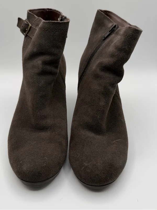 G.H. Bass Allure Brown Suede Ankle Boots Womens 8.5 Buckle 3” Heel W17248 - Image 3