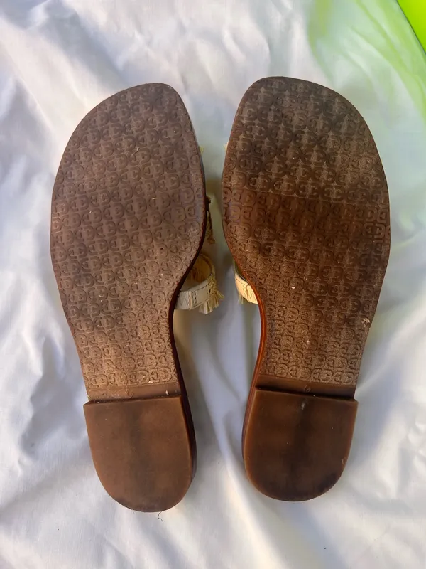 Sam Edelman Cute comfy sandals only worn 3 times - Image 2